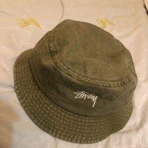 Stussy Bucket hat